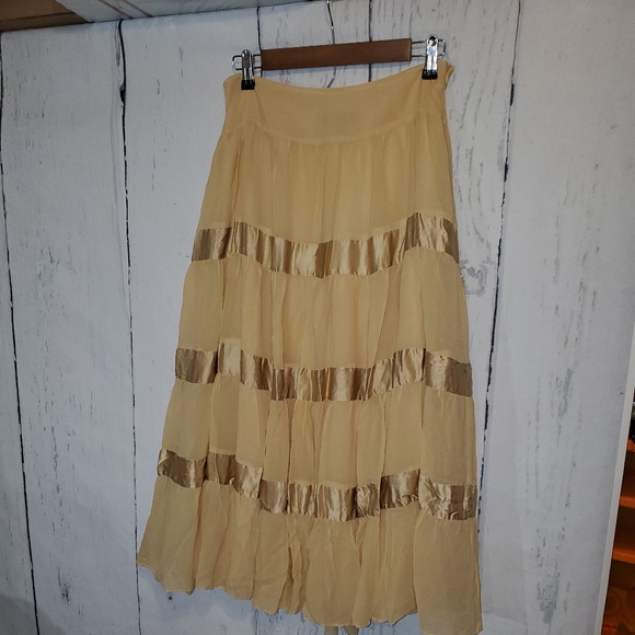 Inc silk skirt - Picture 1 of 3